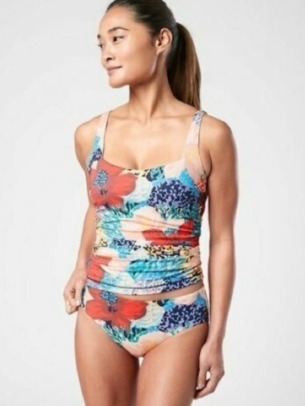 NWT Athleta Square Neck Bra Cup Tankini Top Swimsuit Top 32B/C